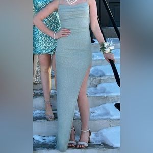 Formal dress size 2 color sage with sparkles
